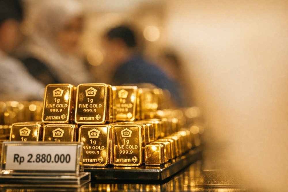 Indonesia's Antam Gold Jumps $2.50 as Global Prices Dip