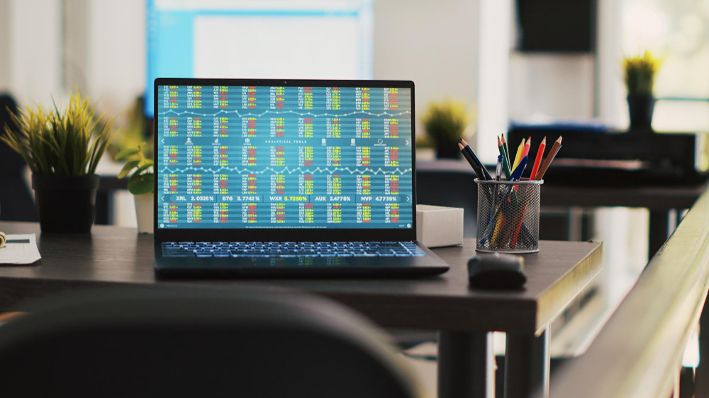 How to Read an Earnings Report: A Beginner’s Guide